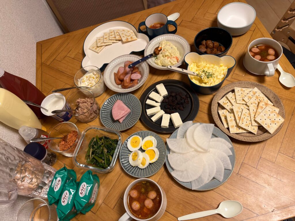 クラッカーパーティーのテーブル